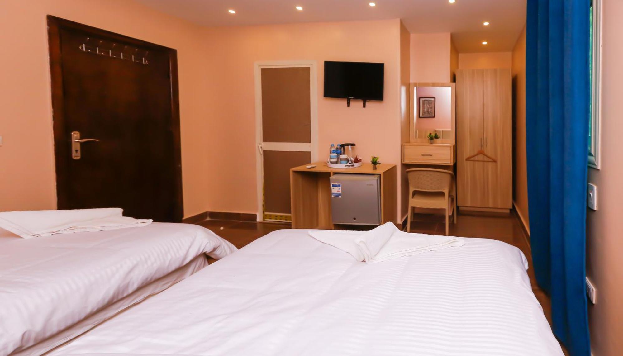 Pyramids Express View Hotel Kafrat al Jabal Екстер'єр фото