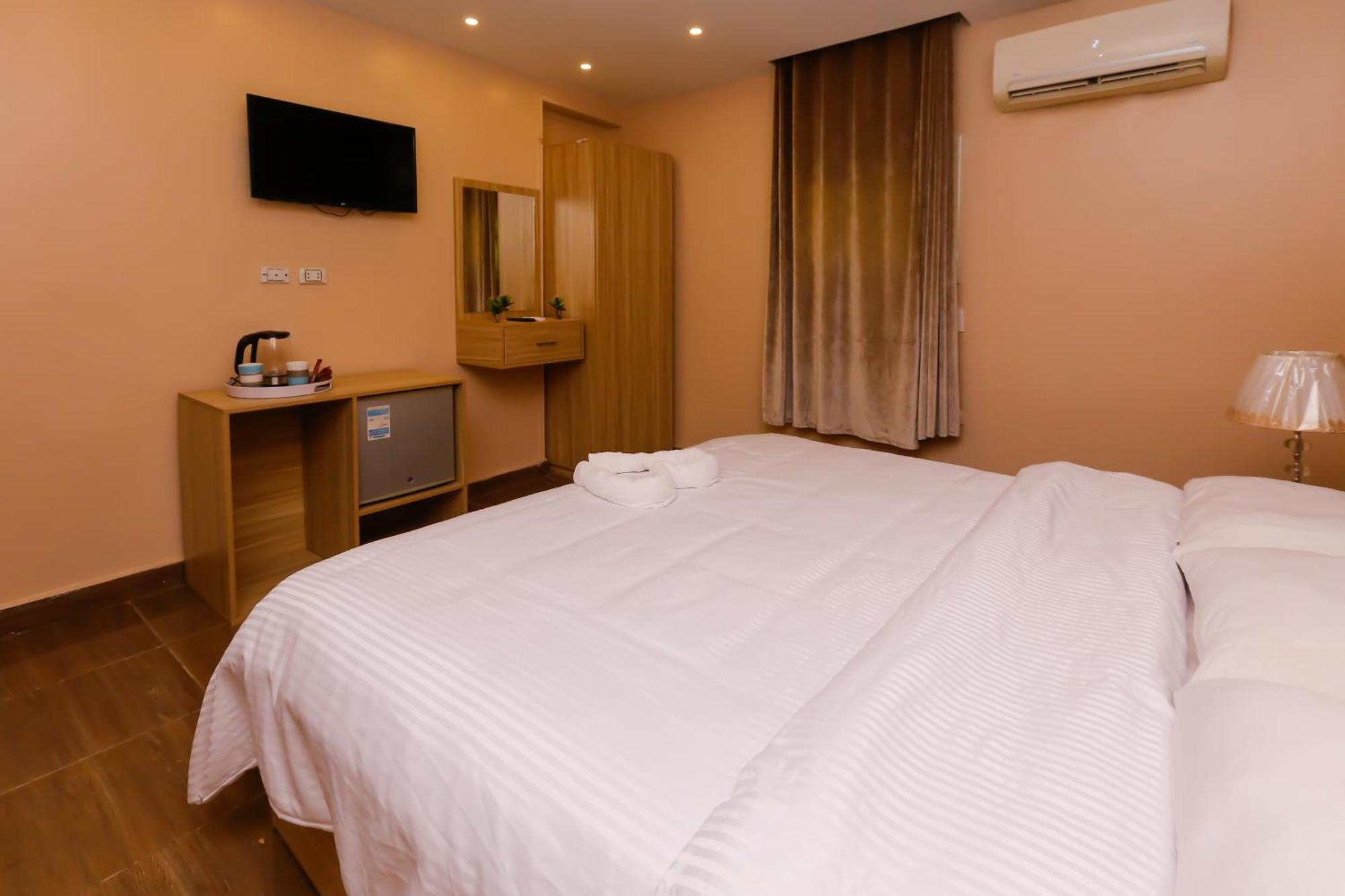 Pyramids Express View Hotel Kafrat al Jabal Екстер'єр фото