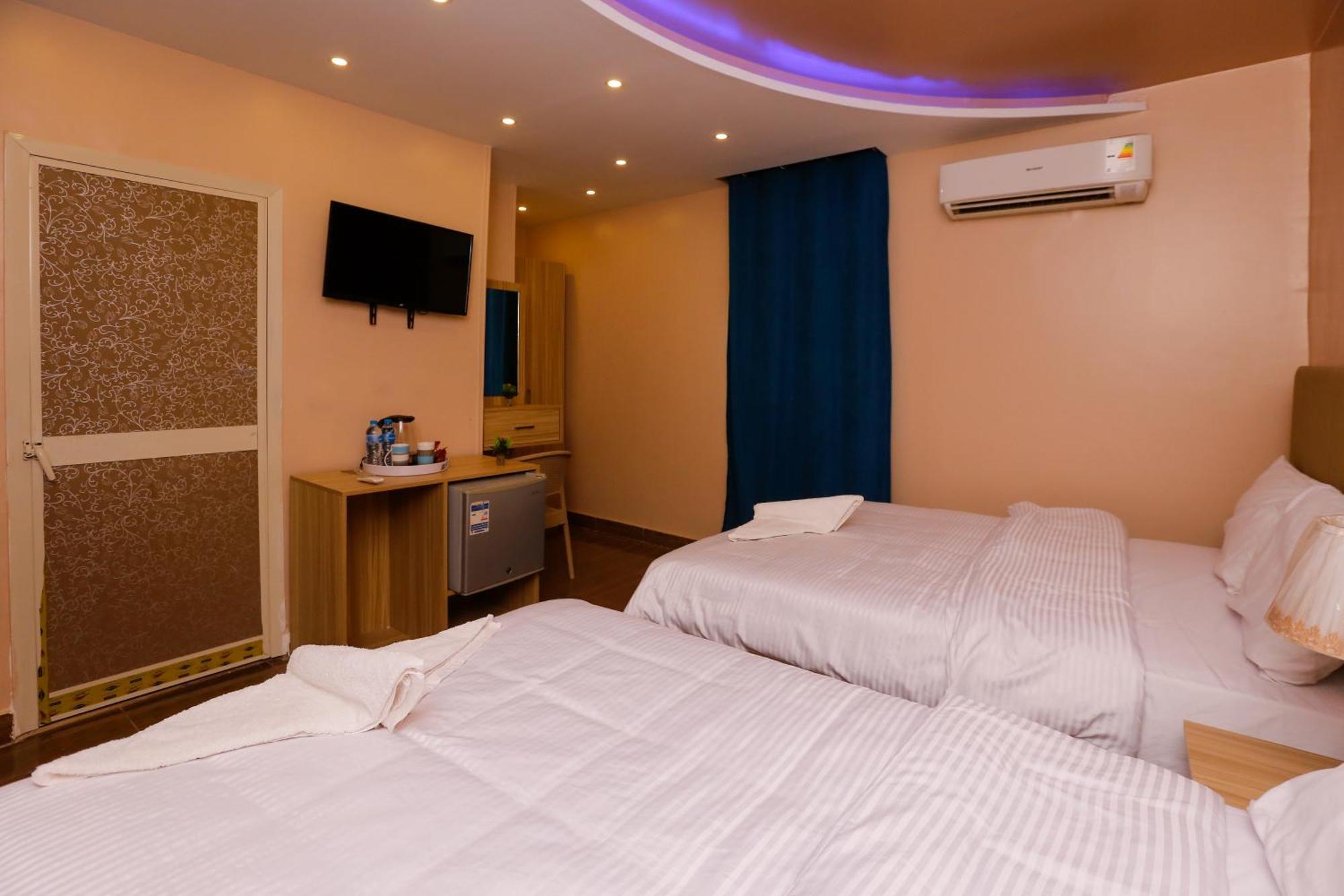 Pyramids Express View Hotel Kafrat al Jabal Екстер'єр фото
